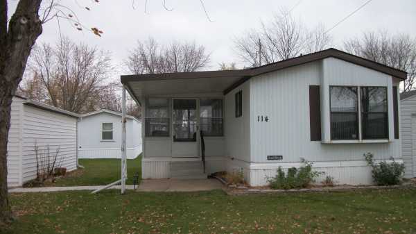 114 Camilla, Green Bay, WI 54311 