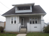 20 S 6th St, Hilbert, WI 54129 