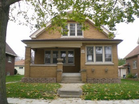 3449 S 17th St, Milwaukee, WI 53215 
