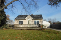 4110 Olive St, Racine, WI 53405 