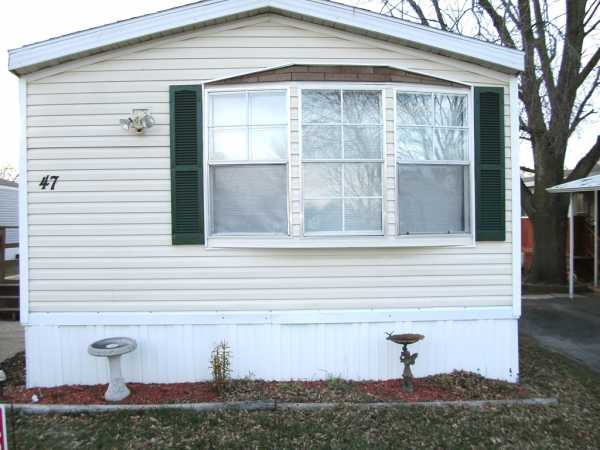 906 19th St, Brodhead, WI 53520 