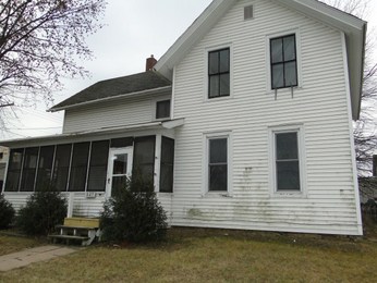 805 Walker St, Wilton, WI 54670 