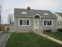 2510 Russet St, Racine, WI 53405 