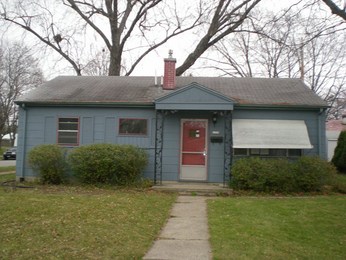 6525 W Ohio Ct, Milwaukee, WI 53219 