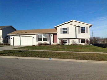 516 Lorraine Dr, Edgerton, WI 53534 