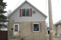 1344 Day St, Green Bay, WI 54302 