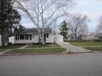 729 Caroline St, Janesville, WI 53545 