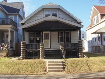 1625 South 63rd St, West Allis, WI 53214 