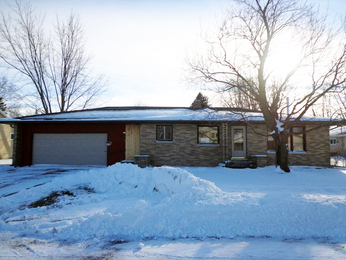 217 W Walnut St, Stratford, WI 54484 