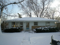 6105 W Marcy Lane, Greenfield, WI 53220 