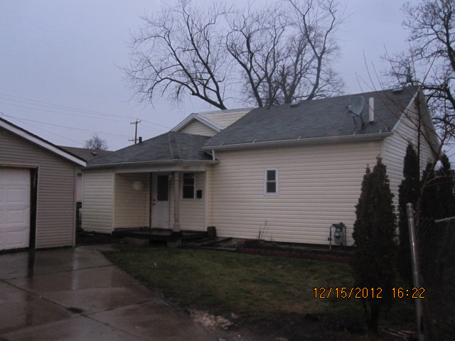 1021 Gideon Ct, Racine, WI 53404 