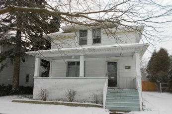 1025 67th St, Kenosha, WI 53143 