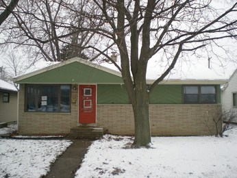 3845 N 92nd St, Milwaukee, WI 53222 