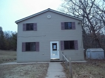 W4822 Portage St, Saxeville, WI 54984 