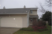 2599 Bellevue St, Green Bay, WI 54311 