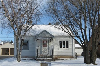 1411 S 22nd St, Manitowoc, WI 54220 