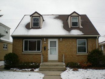 3421 S 25th Street, Milwaukee, WI 53215 