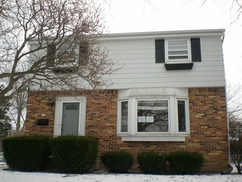 724 S 112th St, West Allis, WI 53214 