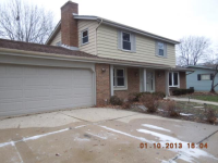 8908  LAKESHORE DR, PLEASANT PRAIRIE, WI 53158 