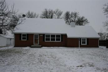 2026 Dickinson Rd, De Pere, WI 54115 