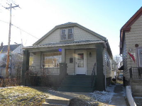 3059 S 15th St, Milwaukee, WI 53215 