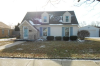 815 Kingston Ave, Racine, WI 53402 