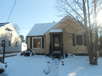 105 Elm St, Clintonville, WI 54929 