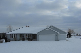 5928 Lilac Ln, Denmark, WI 54208 