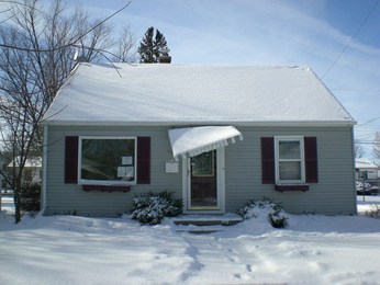 656 Pennsylvania Av, West Bend, WI 53095 