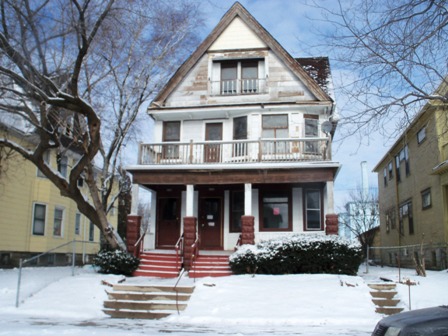 3726 Galena St, Milwaukee, WI 53208 