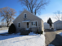1743 Ellis Ave, Racine, WI 53402 