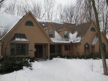 5115 Lasalle Dr S, New Berlin, WI 53151 