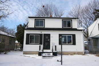 5709 N 67th St, Milwaukee, WI 53218 