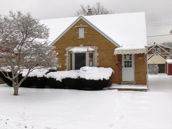 3220 S 13th St, Milwaukee, WI 53215 