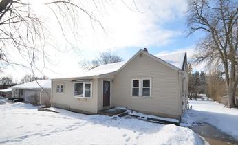 3906 Hanover St, Madison, WI 53704 