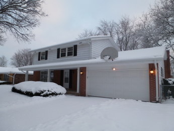 1147 Wisteria Ln, Waukesha, WI 53189 