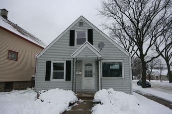 3700 W Oklahoma Ave, Milwaukee, WI 53215 