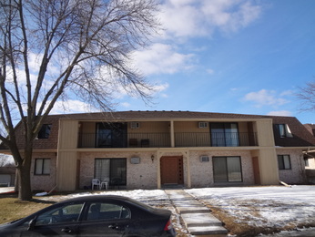 3233 W Mangold Ave Unit D, Greenfield, WI 53221 