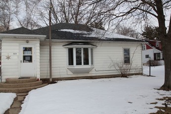 925 E Madison St, Waterloo, WI 53594 