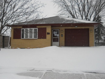 1842 S Osborne Ave, Janesville, WI 53546 