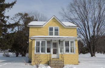 518 S Spring St, Augusta, WI 54722 