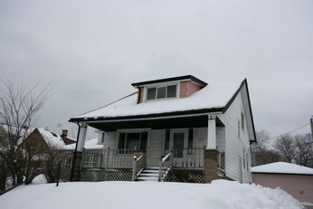 3518 South Howell A, Milwaukee, WI 53207 