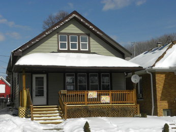 3010 W Greenfield A, Milwaukee, WI 53215 