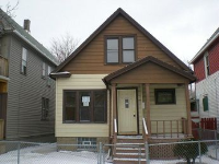 1647 S 6th St, Milwaukee, WI 53204 