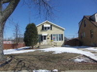 7529 40th Ave, Kenosha, WI 53142 