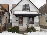 1564 S 73rd St, West Allis, WI 53214 