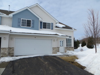 551 Bandle St  Unit H, River Falls, WI 54022 