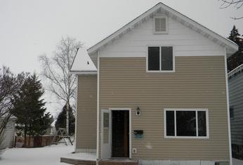 206 14th Ave E, Ashland, WI 54806 