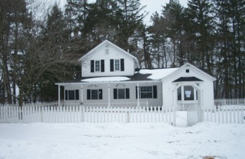 W6404 Badger Ct, Wild Rose, WI 54984 