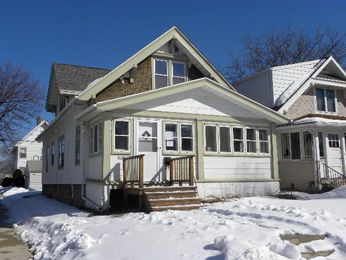1600 S 77th St, West Allis, WI 53214 